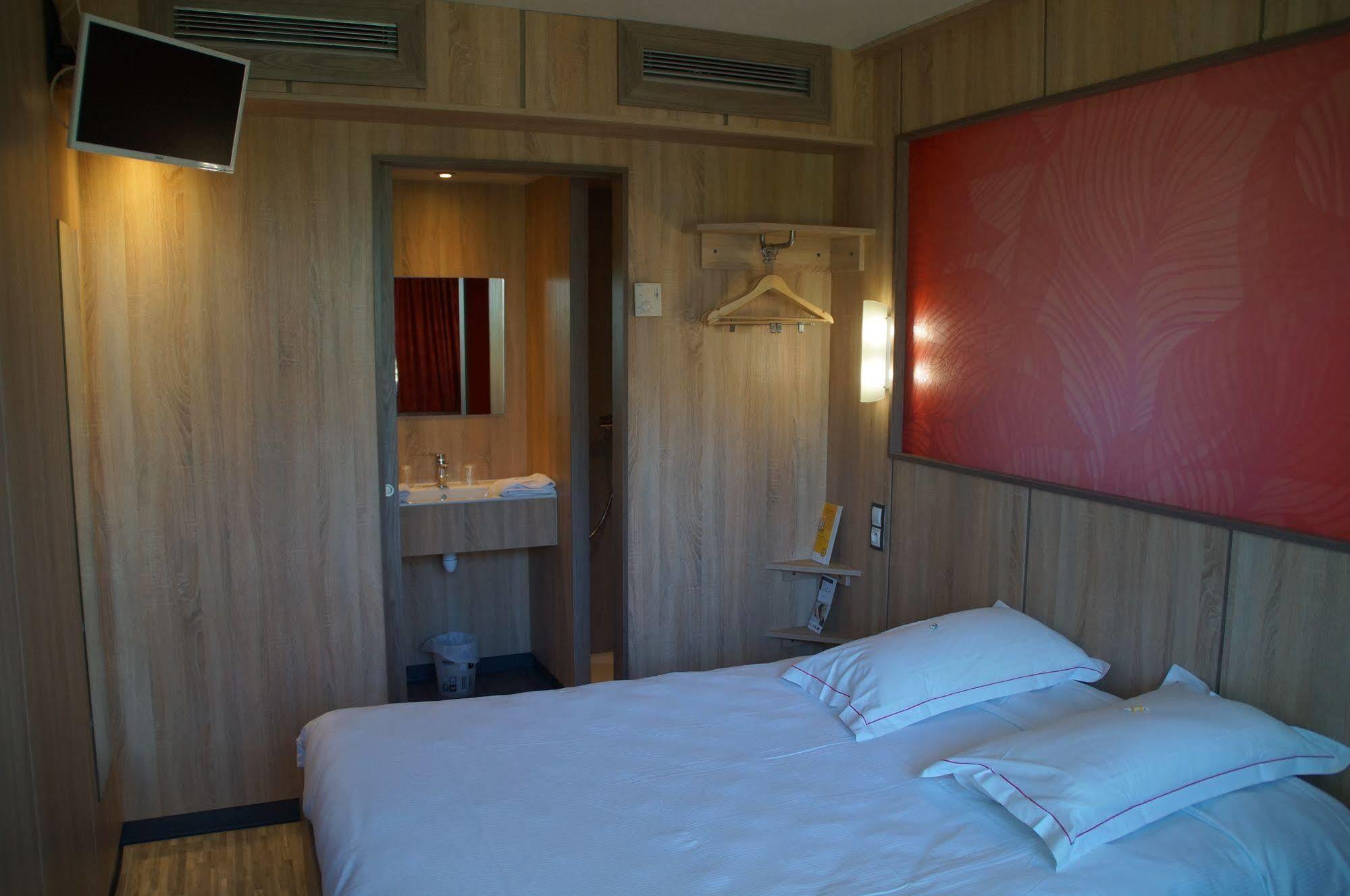 The Originals Access Aeroport, Hotel أوريلاك المظهر الخارجي الصورة